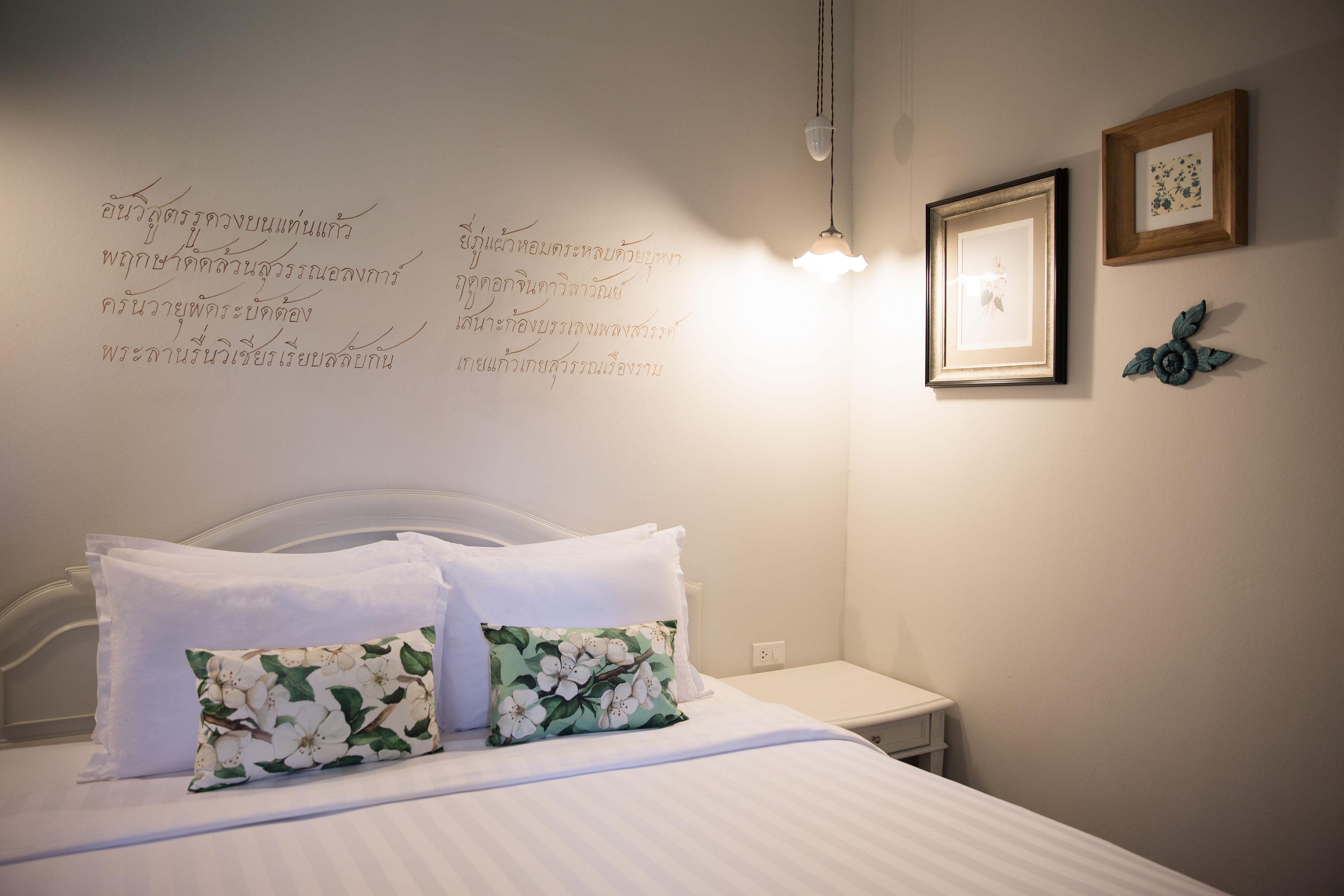 The Raweekanlaya Бангкок Екстер'єр фото A bedroom at the hotel