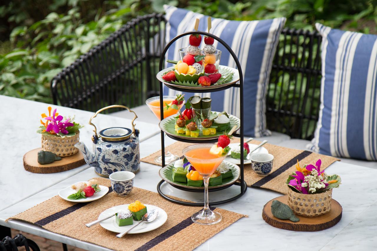 The Raweekanlaya Бангкок Екстер'єр фото Afternoon tea at the Four Seasons Hotel, Bangkok