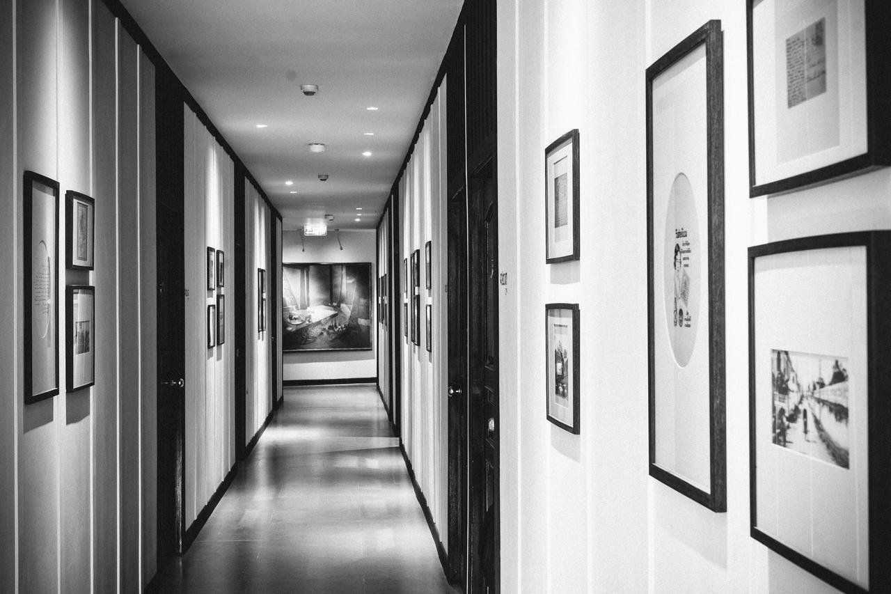 The Raweekanlaya Бангкок Екстер'єр фото The interior of the gallery