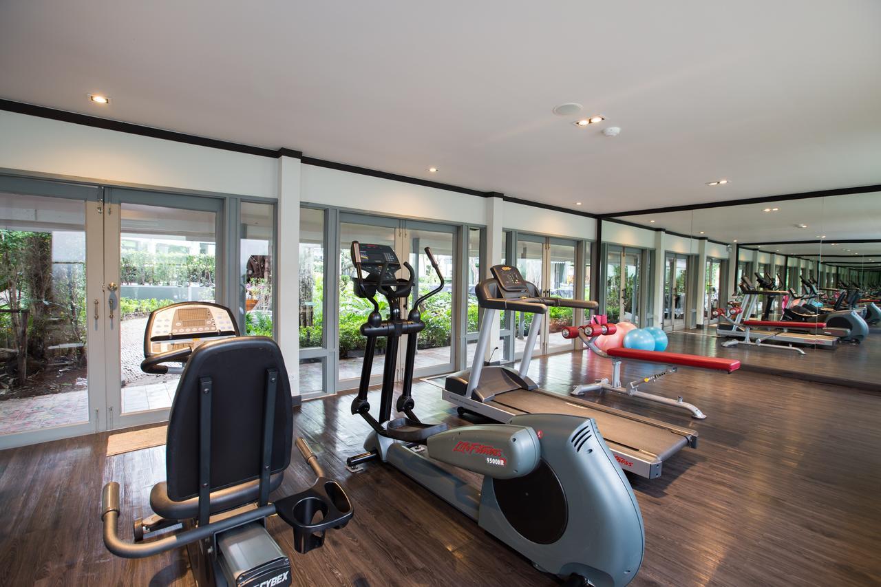 The Raweekanlaya Бангкок Екстер'єр фото The gym at the hotel